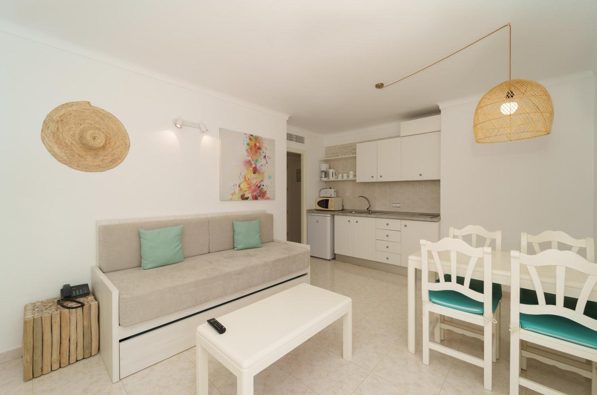 Apartaments Andreas Colonia de Sant Jordi Екстер'єр фото
